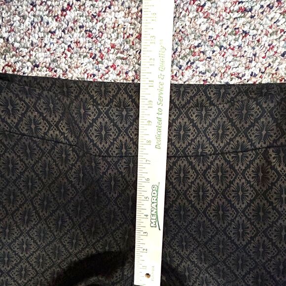 Soft Surroundings NWOT Black Gold Damask Print Ponte Stretch Pull-On Pants M - Picture 10 of 12